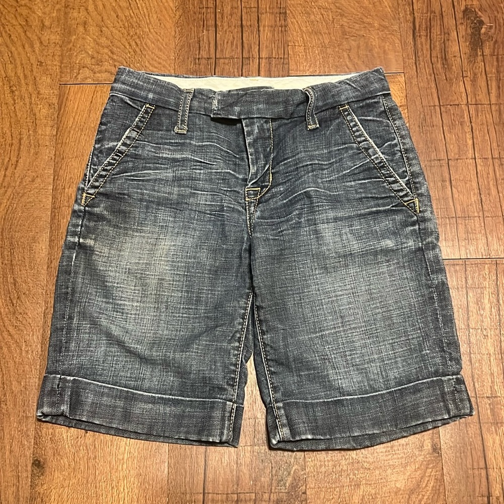 Hudson jeans, long cuffed shorts - size 25